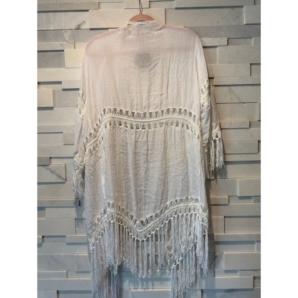 VIVID NWT Artsy Boho Long Sleeve Assymetrical Hem Fringed Kimono Crochet Trim  L - Picture 2 of 7